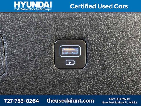 Certified 2021 Hyundai Palisade SEL w/ Convenience Package image 17
