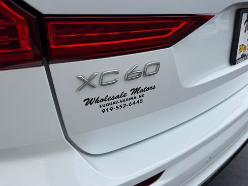 Used 2023 Volvo XC60 B5 Plus AWD/4WD image 24