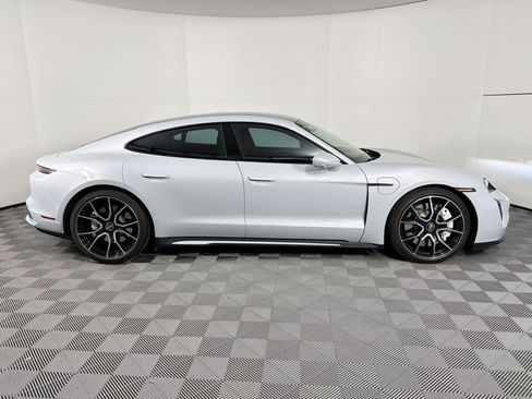 Certified 2024 Porsche Taycan 4S w/ Premium Package AWD/4WD image 8