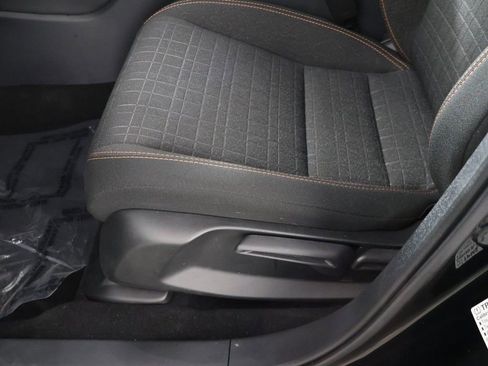 Used 2025 Honda HR-V Sport image 28