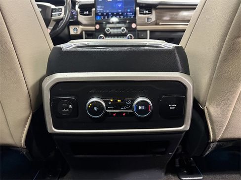 Used 2023 Ford Expedition Max Limited image 14