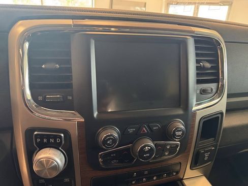 Used 2015 RAM 1500 Laramie w/ Convenience Group AWD/4WD image 21