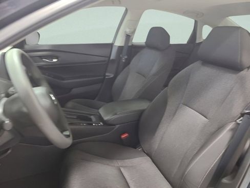 Used 2023 Honda Accord EX image 19