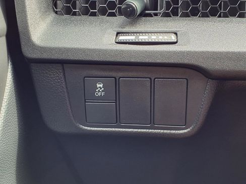 Used 2024 Honda CR-V EX image 9