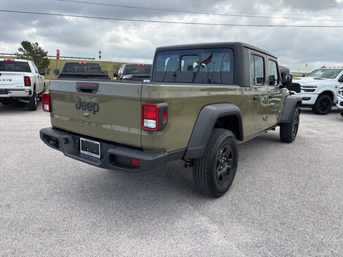 New 2026 Jeep Gladiator Sport image 5