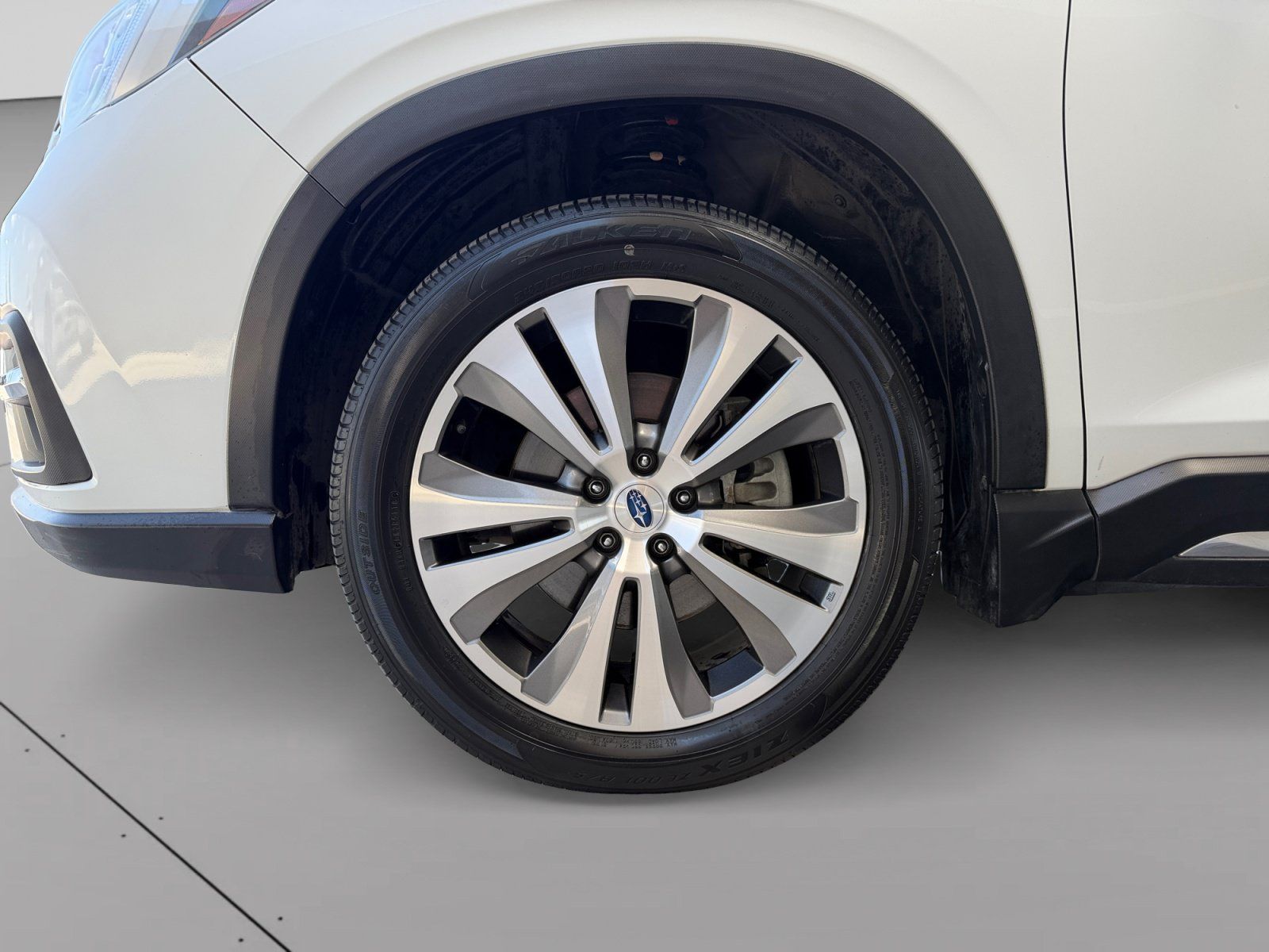 Used 2021 Subaru Ascent Limited w/ Technology Package AWD/4WD image 9