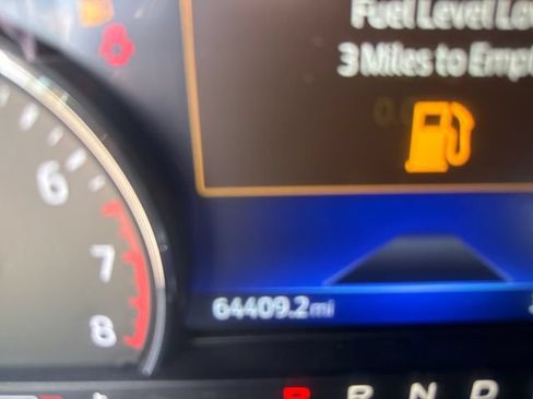 Used 2022 Ford Explorer XLT w/ Equipment Group 202A RWD image 13