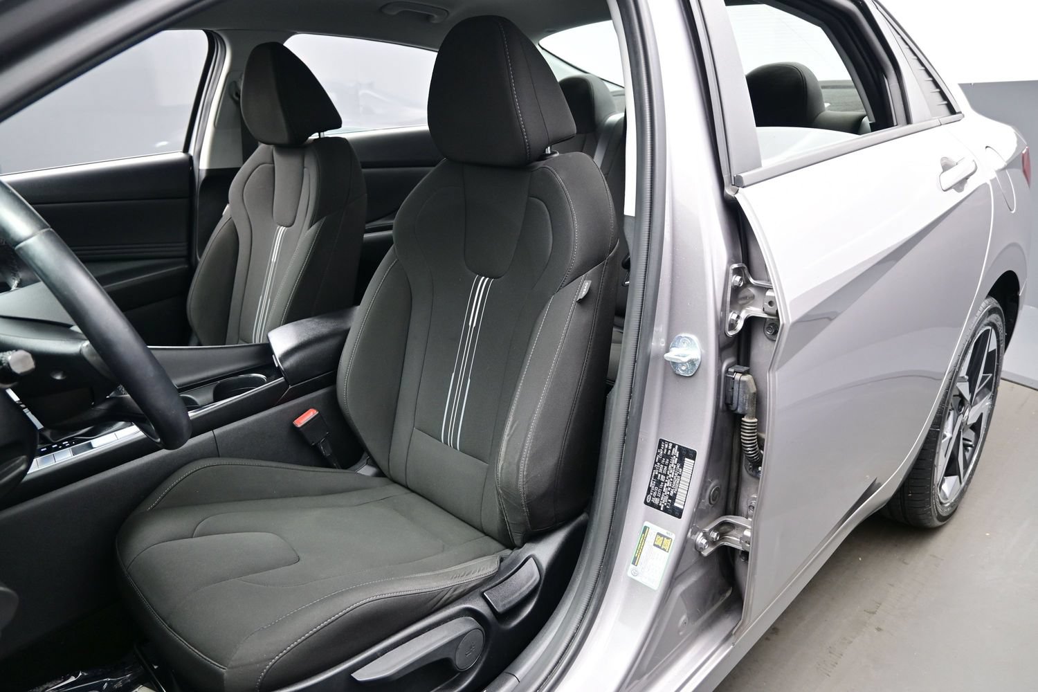 Certified 2023 Hyundai Elantra SEL w/ Convenience Package FWD image 11