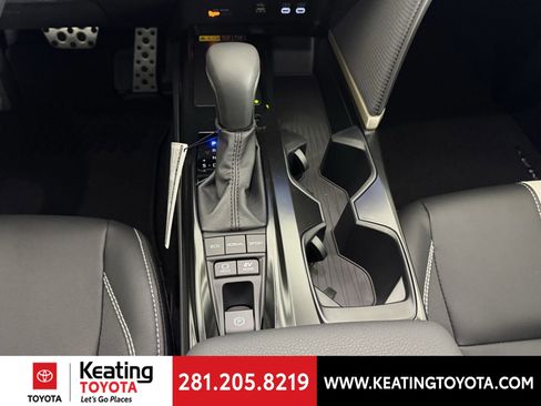 New 2026 Toyota Camry SE image 9