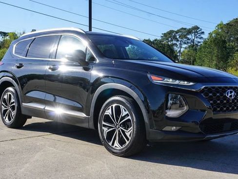 Used 2019 Hyundai Santa Fe FWD image 2