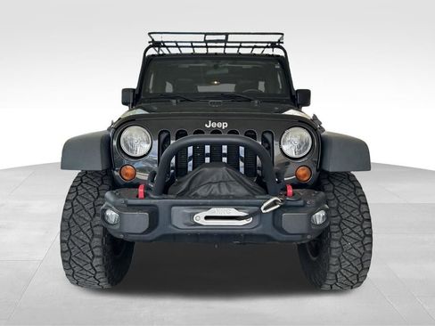 Used 2012 Jeep Wrangler Unlimited Rubicon w/ Connectivity Group AWD/4WD image 9