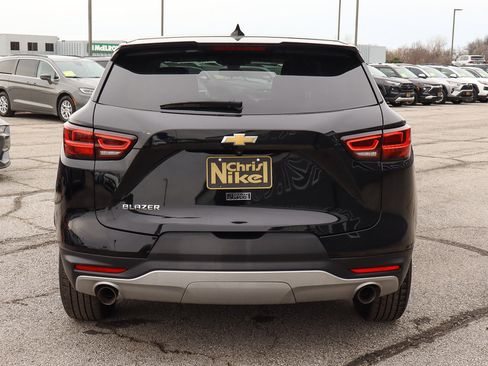 Used 2025 Chevrolet Blazer LT image 5