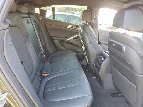 Used 2026 BMW X6 xDrive40i w/ Executive Package AWD/4WD image 9