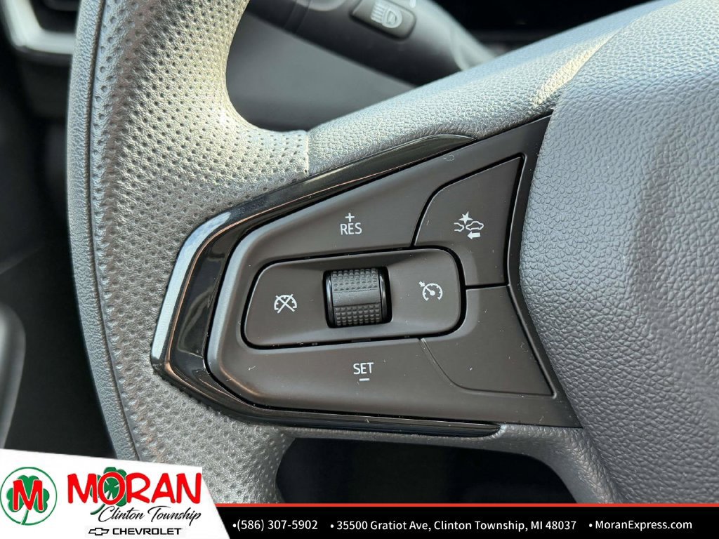 Used 2025 Chevrolet TrailBlazer LT AWD/4WD image 25