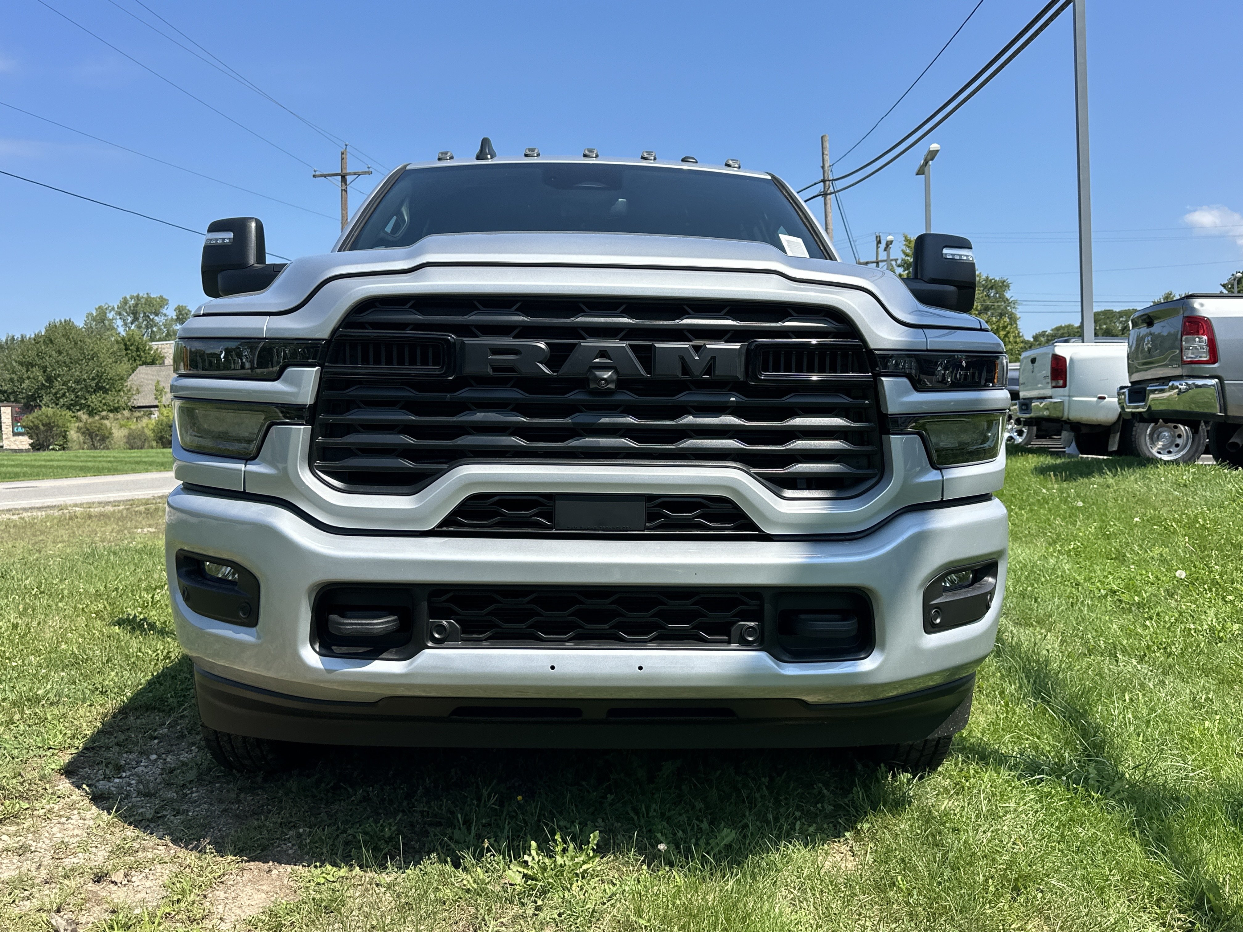 New 2026 RAM 3500 Big Horn AWD/4WD image 21