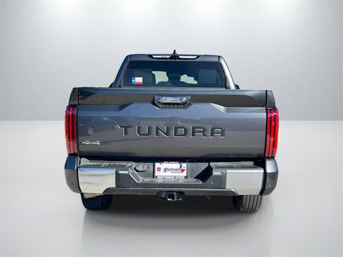 Used 2023 Toyota Tundra Limited image 6