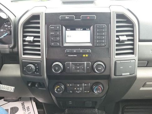 Used 2021 Ford F250 XL w/ Power Equipment Group image 27