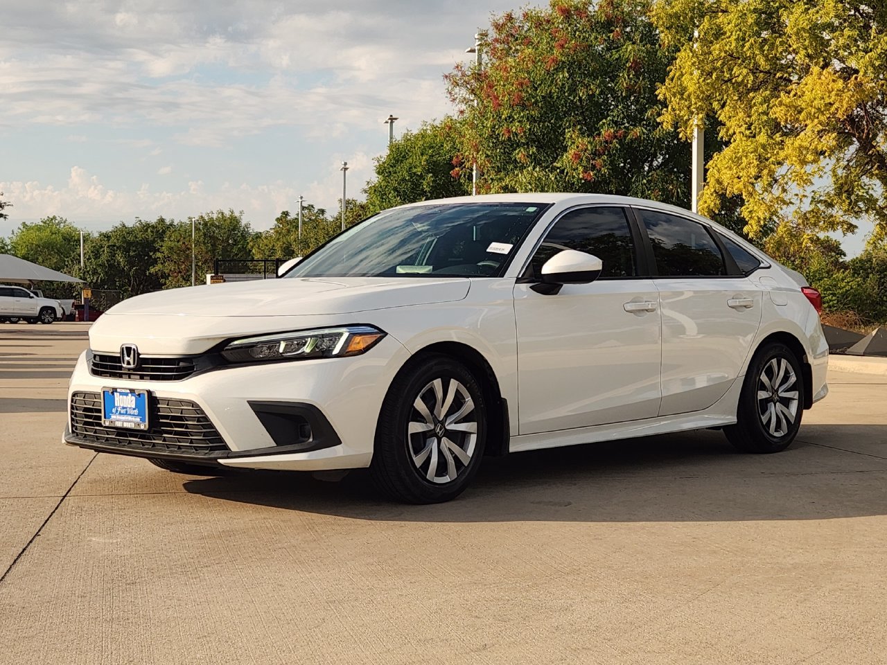 Used 2024 Honda Civic LX image 3