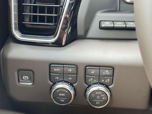 New 2026 GMC Sierra 1500 Denali w/ Technology Package image 17