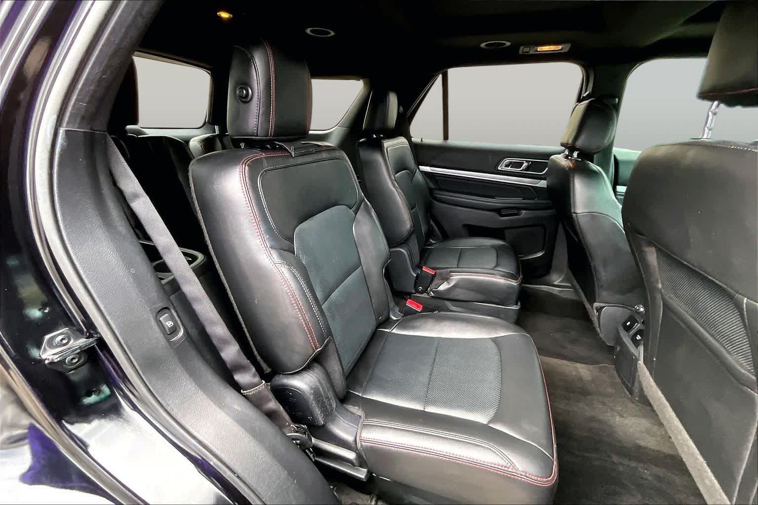 Used 2017 Ford Explorer Sport w/ Equipment Group 401A AWD/4WD image 20