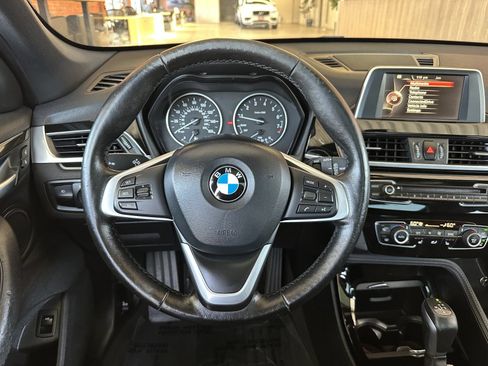 Used 2016 BMW X1 xDrive28i AWD/4WD image 17