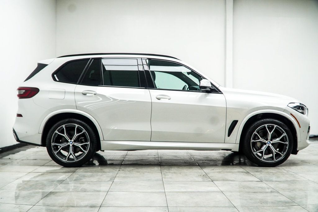 Used 2023 BMW X5 sDrive40i w/ M Sport Package RWD image 7