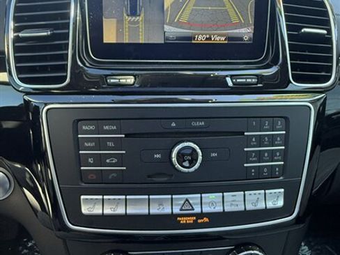 Used 2018 Mercedes-Benz GLS 550 4MATIC image 19