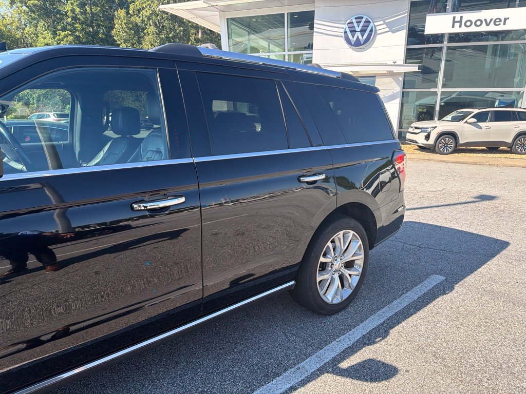 Used 2018 Ford Expedition Limited w/ Equipment Group 302A AWD/4WD image 6