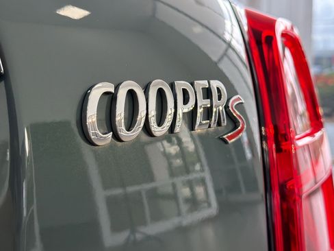 Certified 2024 MINI Cooper Countryman S FWD image 34