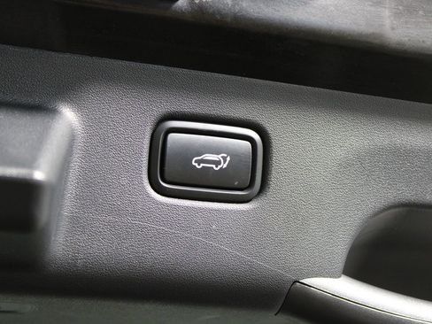 Used 2023 Kia EV6 GT-Line AWD/4WD image 30