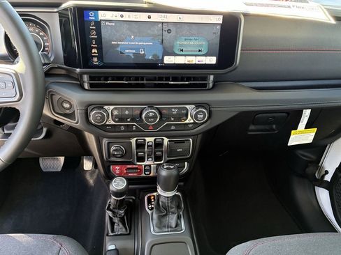 New 2026 Jeep Wrangler Rubicon image 25