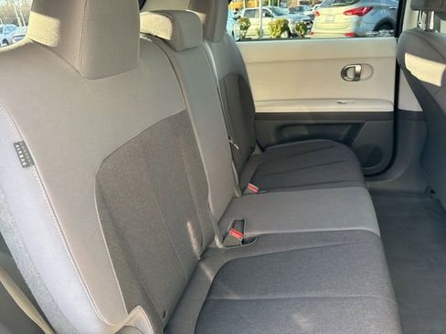 Used 2024 Hyundai Ioniq 5 SE image 12