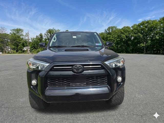 Used 2020 Toyota 4Runner TRD Off-Road Premium w/ Moonroof Package AWD/4WD image 24