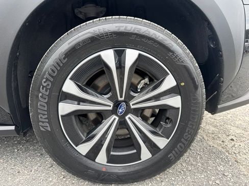 Used 2023 Subaru Solterra AWD image 31