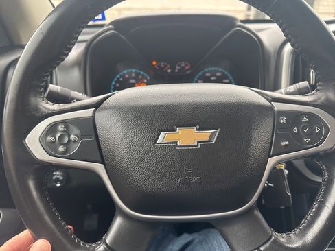 Used 2019 Chevrolet Colorado LT image 11