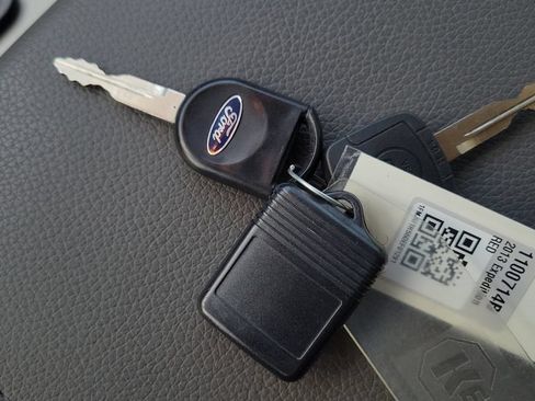 Used 2013 Ford Expedition XLT RWD image 20