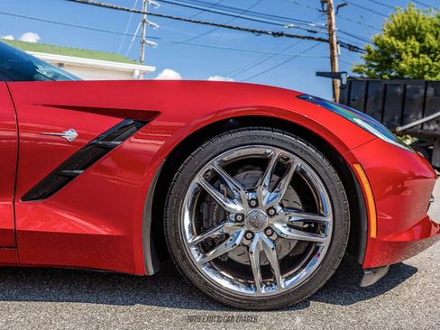 Used 2015 Chevrolet Corvette Stingray Coupe w/ 2LT Preferred Equipment Group RWD image 11