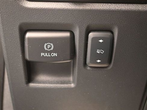 Used 2023 Ford F150 Lariat w/ Equipment Group 502A High AWD/4WD image 9