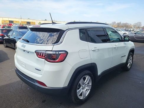 Used 2022 Jeep Compass Latitude w/ Convenience Group image 4