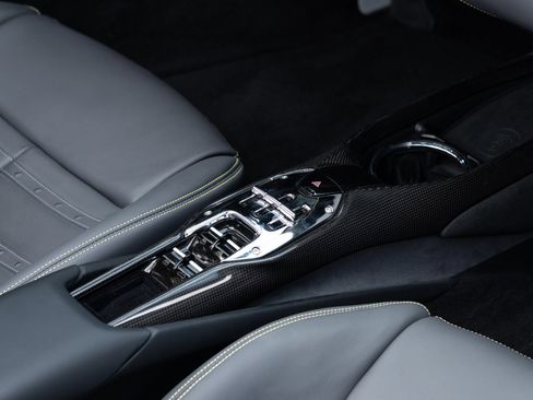 Used 2024 Ferrari 296 GTS RWD image 59
