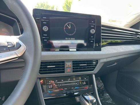 New 2025 Volkswagen Jetta SE image 26