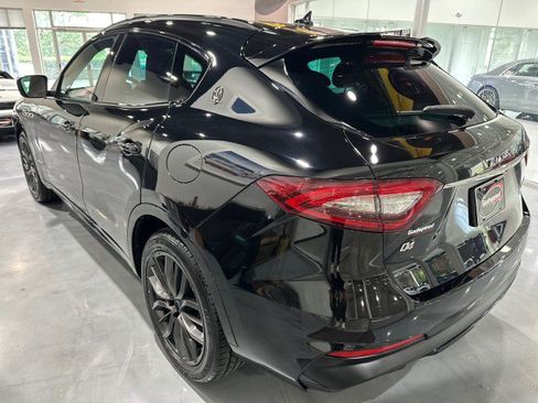 Used 2019 Maserati Levante GranSport AWD/4WD image 27