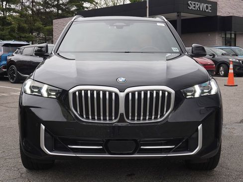Used 2024 BMW X5 xDrive40i w/ Premium Package AWD/4WD image 13