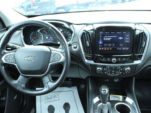 Used 2020 Chevrolet Traverse RS image 22