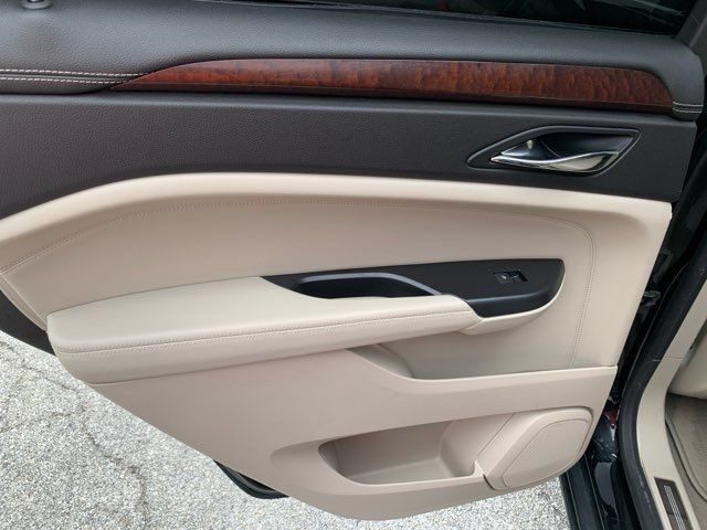 Used 2013 Cadillac SRX Performance w/ Driver Awareness Package FWD image 17