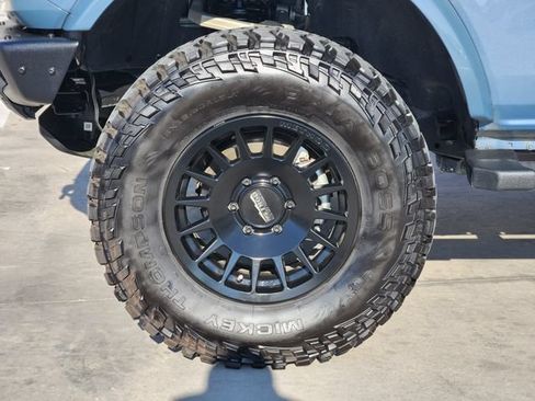 Used 2024 Ford Bronco Outer Banks AWD/4WD image 11