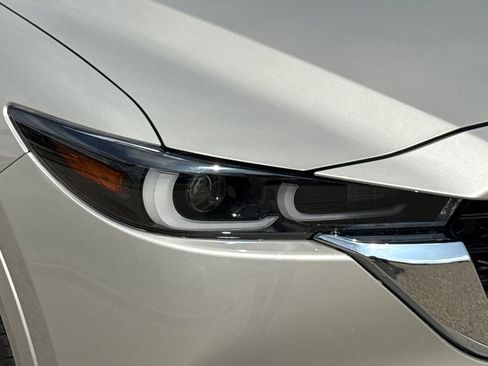 Used 2024 MAZDA CX-5 AWD 2.5 S w/ Premium Package image 4