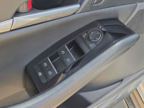 New 2025 MAZDA CX-30 AWD 2.5 S w/ Select Sport Pkg image 20