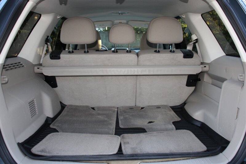 Used 2011 Ford Escape 2WD Hybrid image 15