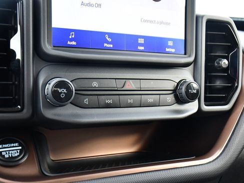 Used 2024 Ford Bronco Sport Outer Banks image 29